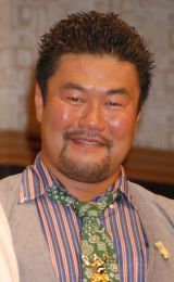 佐々木健介、頸椎ヘルニア手術していた 公式サイトで経過順調を報告