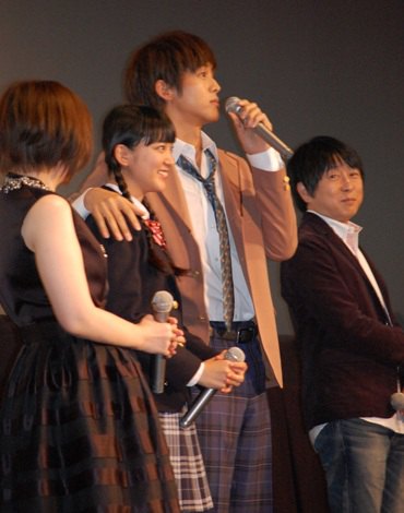 画像 写真 本当のカップル 松坂 武井 今日 恋をはじめます 完成披露舞台挨拶 2枚目 Oricon News