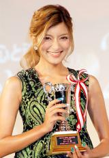 ���[���A�Ė؃}���ɂ��^���� AKB�c�͋�΂� 