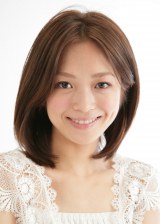 J1甲府・荻晃太が女優・長井梨紗と結婚「いつも木漏れ日のように