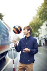 �T�b�J�[��×S���I�肪���t�H�g�u�b�N ���f���畉���́g�`�����j�h�V���b�g���� 