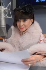 �����O�q�A47�N�Ԃ背�f�B�E�y�l���[�v�� �w�T���_�[�o�[�h�x�VCM 