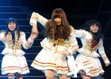 �w��63��NHK�g���̍���x�̃��n�[�T���ɗՂ�AKB48�@�iC�jORICON DD inc. 