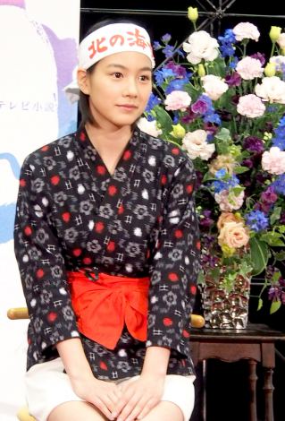 画像・写真 | “朝ドラ”ヒロイン能年玲奈、“大河”綾瀬に勝るとも劣ら