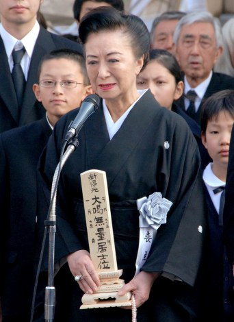 画像 写真 小山明子 夫 大島監督と涙のお別れ 妻として誇りに 1枚目 Oricon News