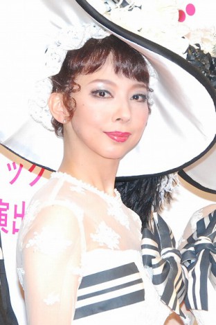 元宝塚男役スター 霧矢大夢 念願の女役に感激 夢のようです Oricon News