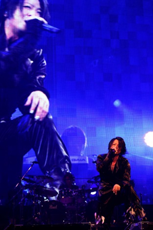 ミュージシャン GLAY GLAY、ポニーキャニオンと提携しシングル2枚同時発売 - 音楽ナタリー
