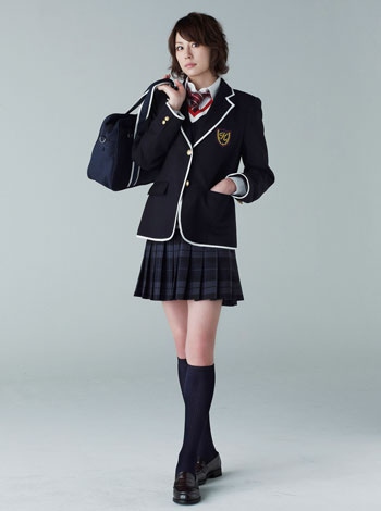 画像 写真 米倉涼子 35歳 のミニスカ制服姿披露 上から下まで見られるんだろうな 2枚目 Oricon News