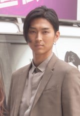 松田翔太、“潜入”は仕事だけ「のぞき趣味ありません」 | オリコン