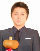 ��������A�O�r�ē̖\�I�Ƀ^�W�^�W �����ƔM�����u�����Ƃ���Ȋ����v 