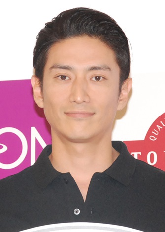 伊勢谷友介 長澤との交際質問にノーリアクション Oricon News