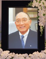 ���V��ʖ�ɖ�1500�l�Q�� ���v�В��u�`������Ă��������v 