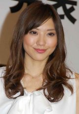 �R�ݕ��ʁA�u���O�ł��Z�N�n����Q�ے� ���G�ȐS���Â�u�ԑg�ɉ��Ԃ��������v 