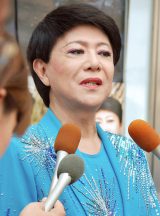 ���쌛��A����^���ɏ����u���炵�҂ɂȂ����ق��������v 