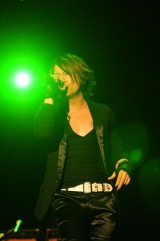 GLAY��p������5000�l�M���@���̃A�W�A�c�A�[���� 