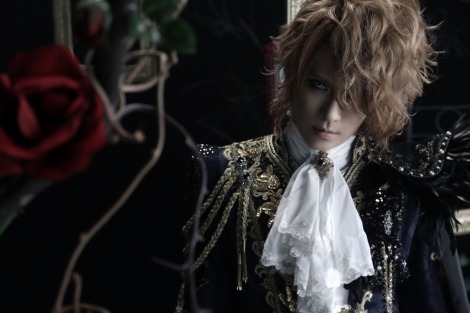 Versailles Kamijo マリスミゼルmanaとmvで共演 Oricon News