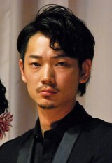 綾野剛2009→2013→ 公式】綾野剛 2009▷2013▷ (@ayanogo20092013) / Posts / X