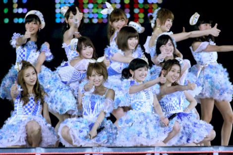 AKB48初の5大ドームツアー福岡で開幕 | ORICON NEWS