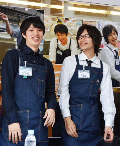 画像 写真 イケメン書店員のサイン 握手会に女子の大行列 17枚目 Oricon News