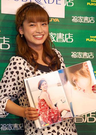 平愛梨 結婚は35歳まで希望も 慎重になります Oricon News