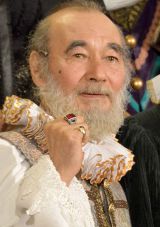 �~�b�L�[�E�J�[�`�X�A�S���y�[�X���[�J�[��p�󂯂Ă��� 