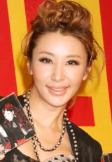 ��؎ї��ށA�����񓹂Ɍ��y���Ӎ߁u���A�v�w�Řb�������v 