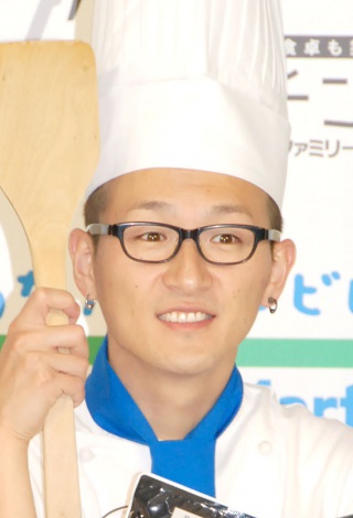 馬場裕之の画像 写真 ロバート馬場の料理好きに秋山 山本がケチ ネタ作れ 25枚目 Oricon News