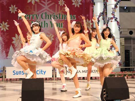 画像 写真 東京女子流と愛乙女 Dollが噴水広場で おんなじキモチ 9枚目 Oricon News