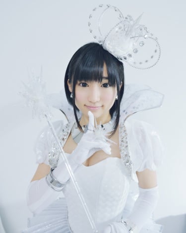 まどか マギカ 声優 悠木碧 ソロ初シングルが新作アニメed曲 Oricon News