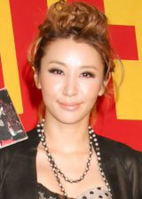 志尊淳顔 別人に見える 鈴木紗理奈のオフスタイルに反響 Oricon News
