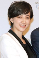 �w��64��NHK�g���̍���x�ŐR�����𖱂߂���N���X�e���@�iC�jORICON NewS inc. 