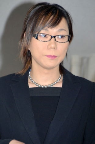 画像 写真 淡路さん告別式 デヴィ夫人 高橋英樹らが弔問 3枚目 Oricon News