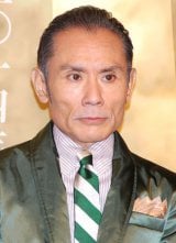 �g���ʔŁE�g���h�Љ��ߑ��Y�A�i�䂳�񎀋��ɒ��Ɂu���{�̒��̊Ԃ̑单���������v 