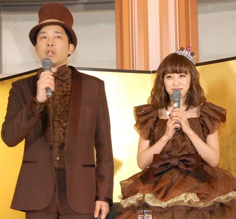 画像 写真 あべこうじ 結婚会見で自ら司会 ややこしい 7枚目 Oricon News