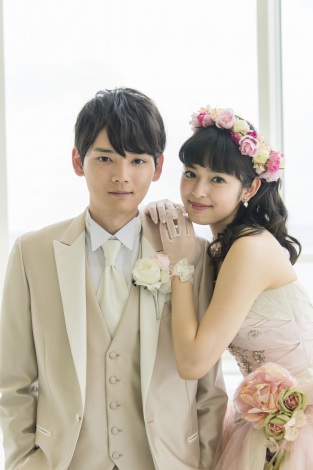 画像 写真 未来 古川主演 イタkiss 続編が沖縄でクランクイン 結婚写真初公開 1枚目 Oricon News