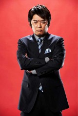 ���E�A�������M�����[�ɂ��C�[���I�H�u�l�͂܂Ȕ̏�̃W�W�C�v 