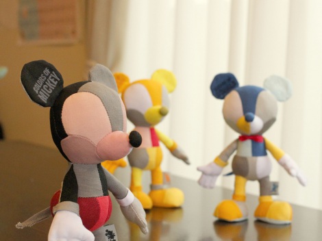 画像 写真 ミッキーマウスの フィギュアぬいぐるみ 登場 2枚目 Oricon News