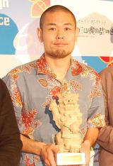 �w��6�񉫓ꍑ�ۉf��Ձx�i��q���V�ē삪���ʏ� �u�l��l�������Ȃ��v�Ƌ�� 