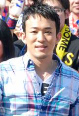 �t�@���L�[�����A�}�[�N����ȑ����ɑ��сu�p���p�ӂ��Ȃ�����v 