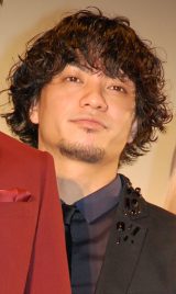 �y����z�c�����A�E�˗m��̎��i�ɋ�� 