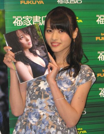 画像・写真 | ℃-ute矢島舞美、写真集で大人っぽい表情も、内面は