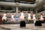 CςɃW[fr[ȁuHigh Jump!!vȂ5ȂIDOLL 