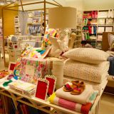 �R�̎G�ݓX�����ɓo��uZARA HOME�v�A�����ʒu��? 