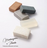 ���}�n���Y�Ə��R�����������J�� �����̂��߂̐΂��� 