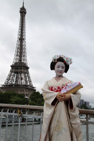 中国有名書道絵画家 石翔 「舞」 踊り子が舞う姿で舞を表現した芸術