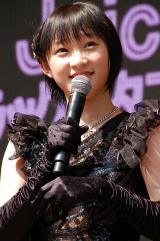 Juice=Juice��4th�V���O���u�u���b�N�o�^�t���C�^���ɐ�����āv�̔����L�O�C�x���g�ɏo�Ȃ����{�{���с@�iC�jORICON NewS inc. 