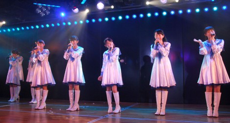 画像 写真 Akbチーム8 劇場公演でご当地自慢 青森代表 りんごの種類10個言える 4枚目 Oricon News
