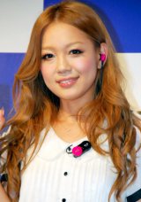 ����J�i�A��Z�̎O�d�i�C���Ɋ��Ӂu���������肪�Ƃ�!!�v  