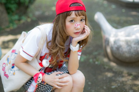 画像 写真 カープ女子 初の写真集発売 田中里奈 Dropらが参加 9枚目 Oricon News
