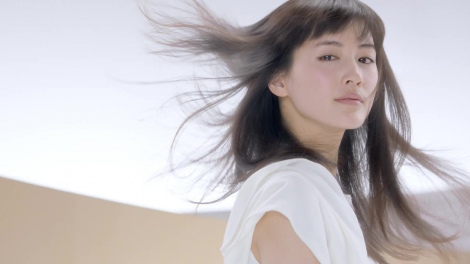 画像 写真 動画 綾瀬はるか 笑顔で 美髪 披露 1枚目 Oricon News